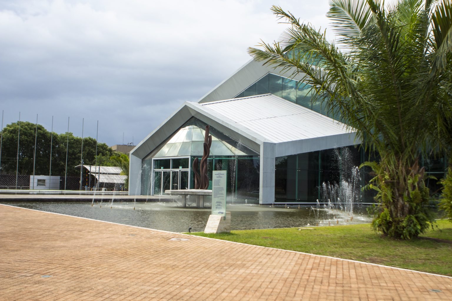 No momento você está vendo Hangar irá sediar evento Pré-COP “Diálogos Amazônicos” em agosto.